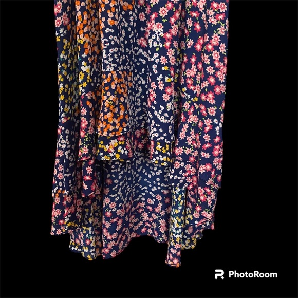 Nanette Lepore Women's Hi-Low Smocked Floral Print Dress in Navy Combo Sz 8 - Picture 2 of 6